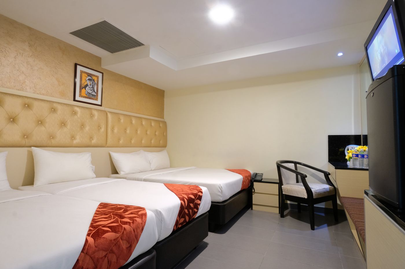 Sandpiper Hotel - Singapore - SINGAPORE - Room - 9