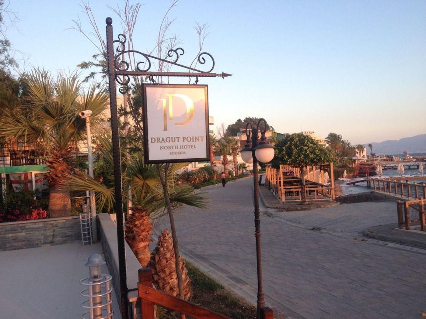 Dragut-Point-North-Hotel-General-view-9