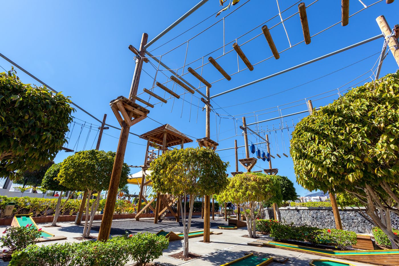 Landmar-Hotel-Costa-de-los-Gigantes-Sports-and-Entertainment-17