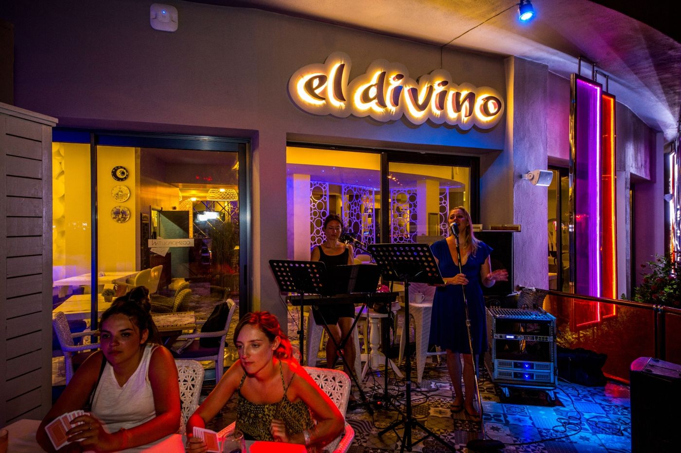 Cosmopolitan-Resort-Hotel-Restaurant-38