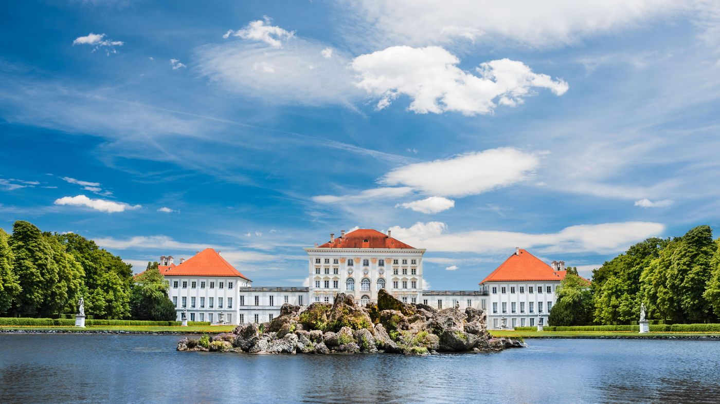 Holiday-Inn-Express-Munich-City-West-General-view-6