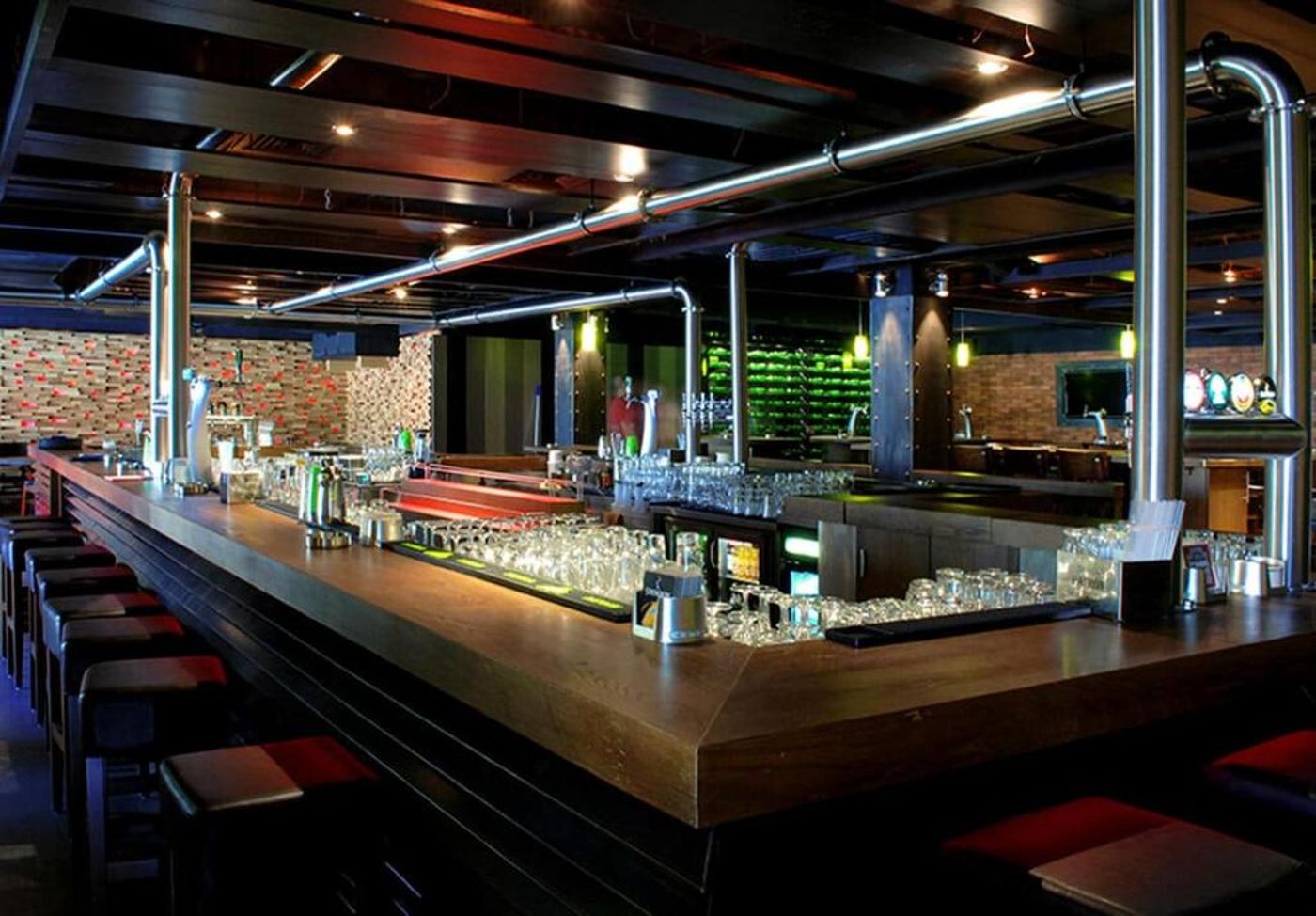 Dubai-Marine-Beach-Resort-and-Spa-Restaurant-54