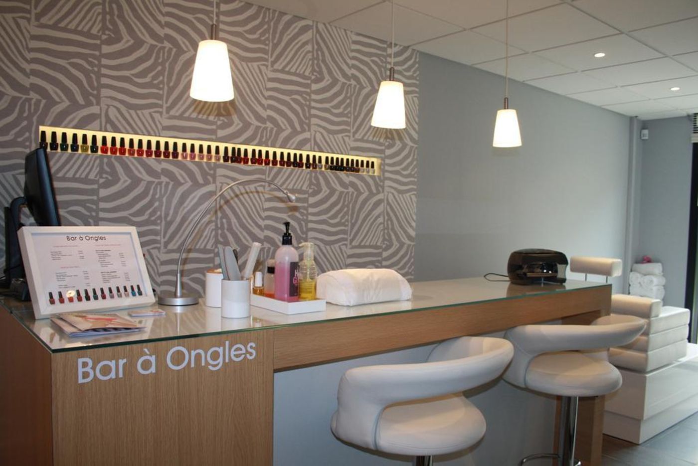 Pavillon De La Rotonde Et Spa - France - CHARBONNIERES LES BAINS - General view - 1