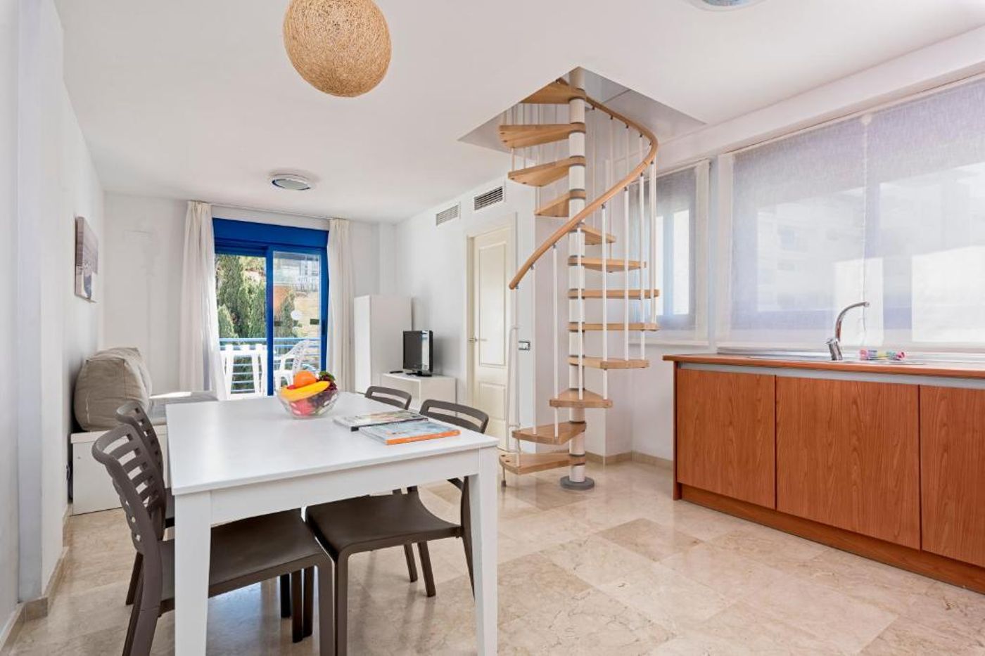 Benalm----dena-Playa-Good-Places-Room-14