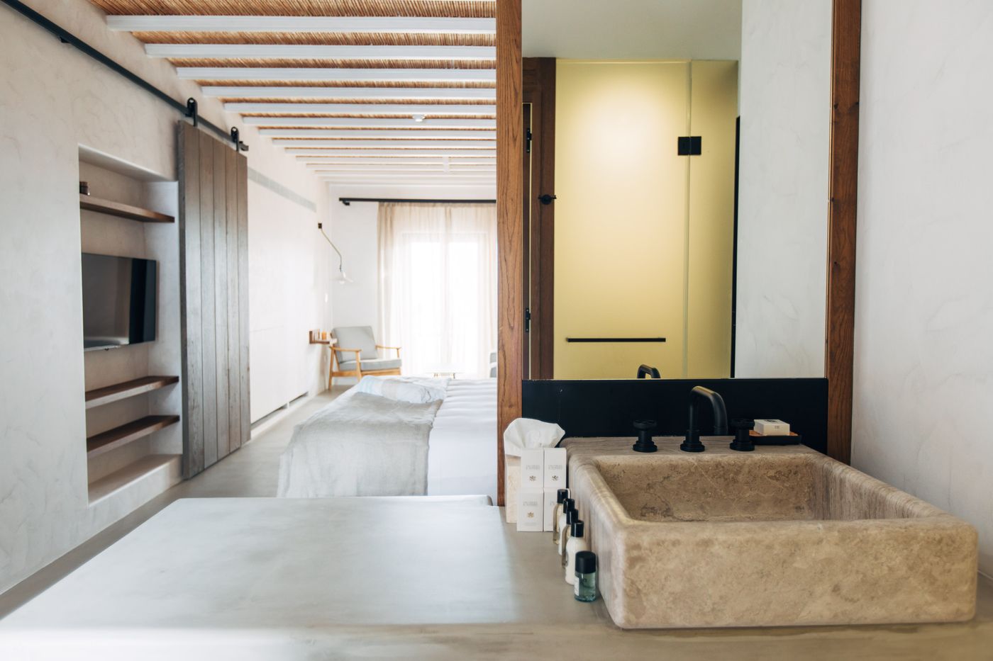 Branco-Mykonos-Room-43