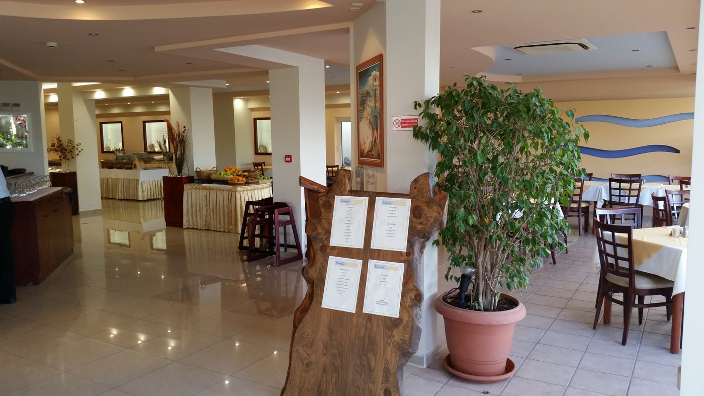 Poseidonia-Restaurant-43