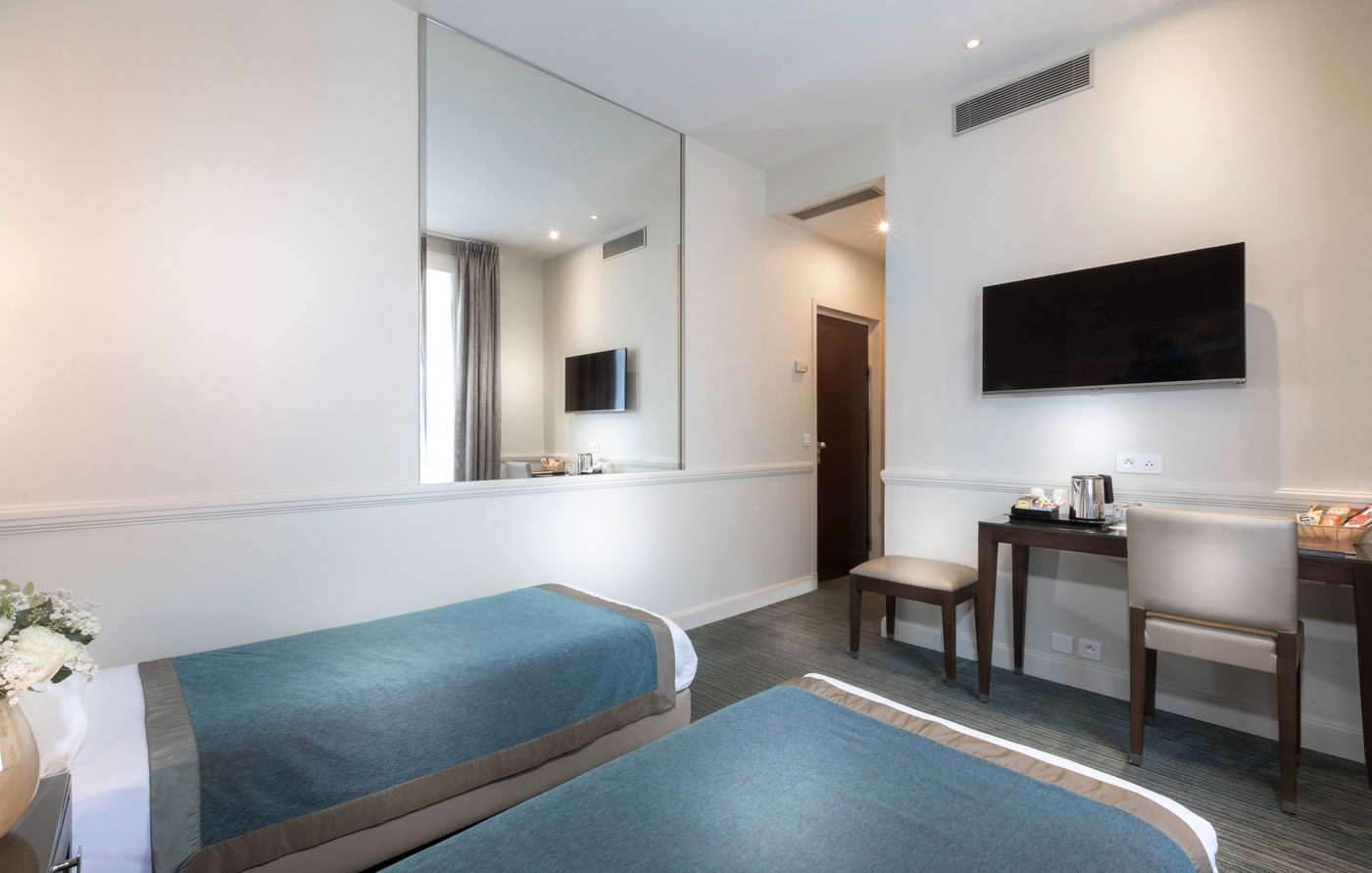 Elysees-Ceramic-Room-35