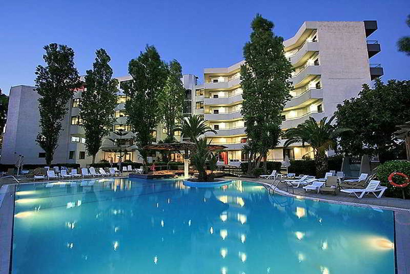 The-Residence-General-view-2