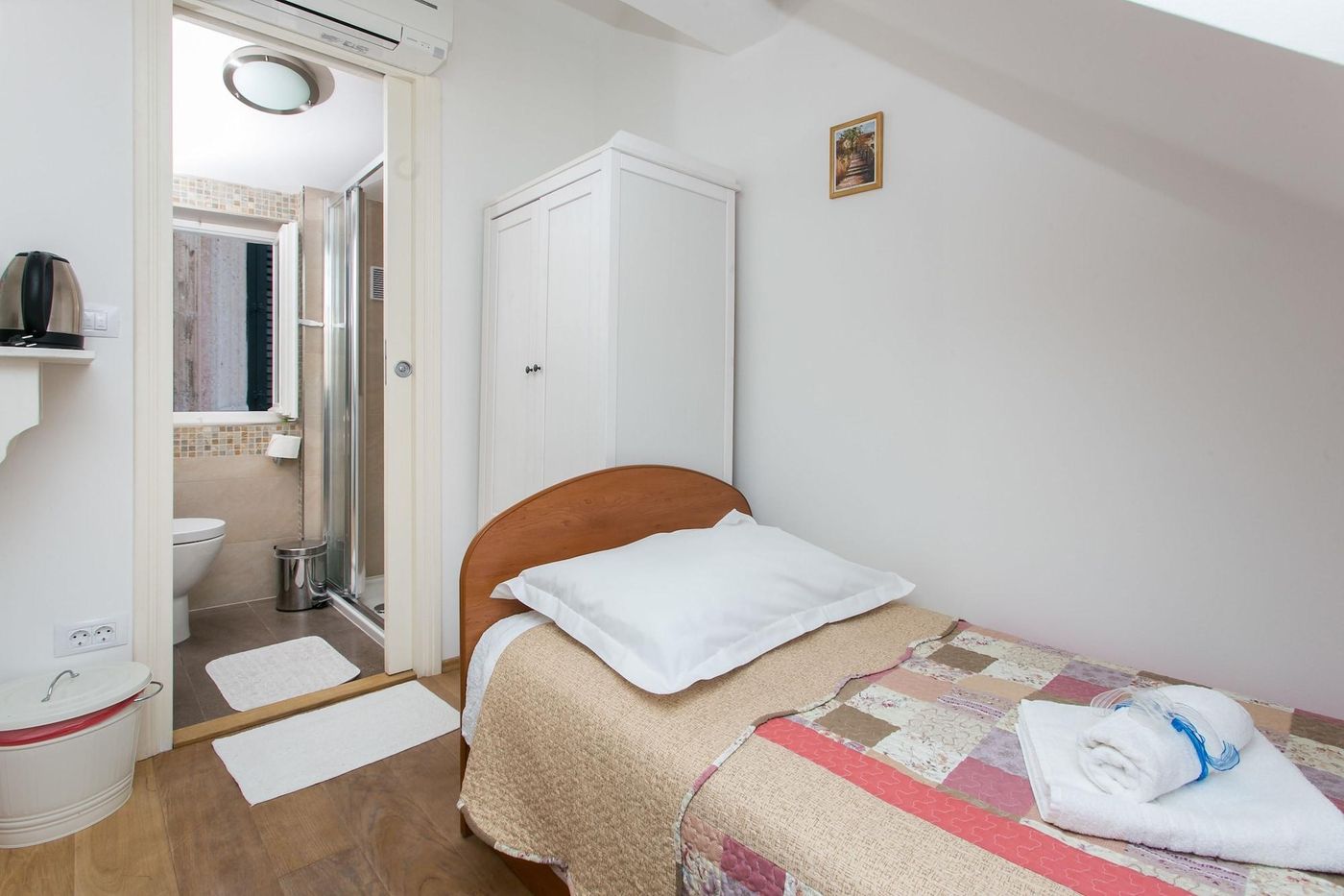 Lumin-Guesthouse-Room-58