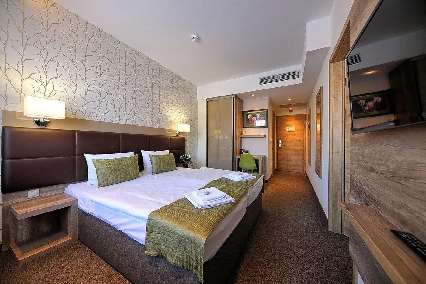 Nadas-To-Park-Hotel-Superior-General-view-21