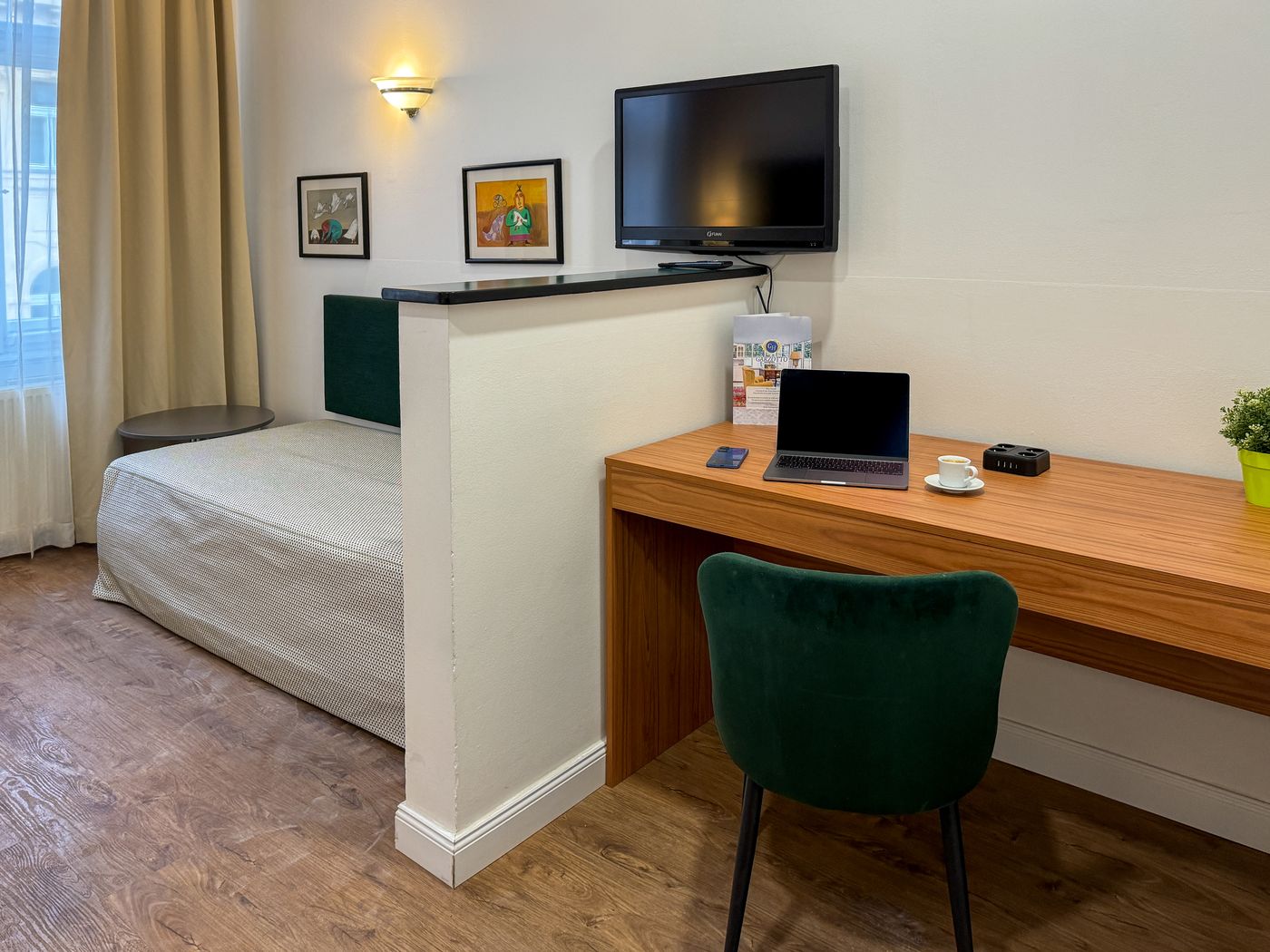 Hotel-Mala-Strana-Room-5