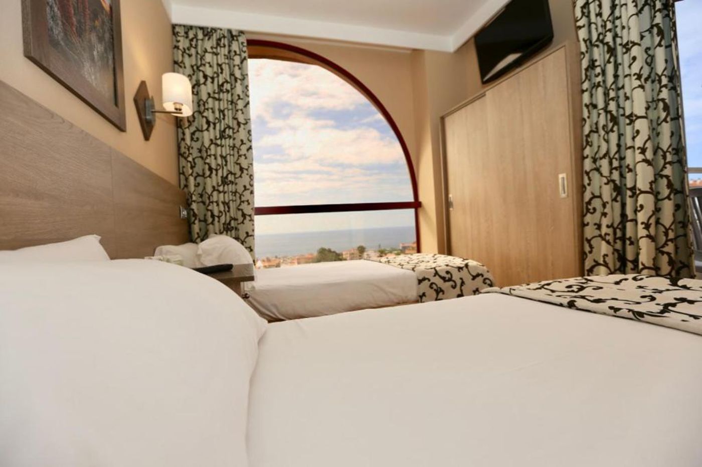 Hotel-Puerto-Palace-Room-36