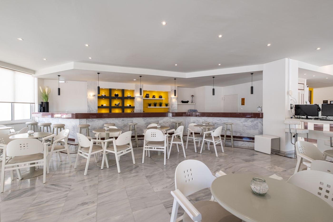 Dimitrios-Beach-Hotel-Lobby-49