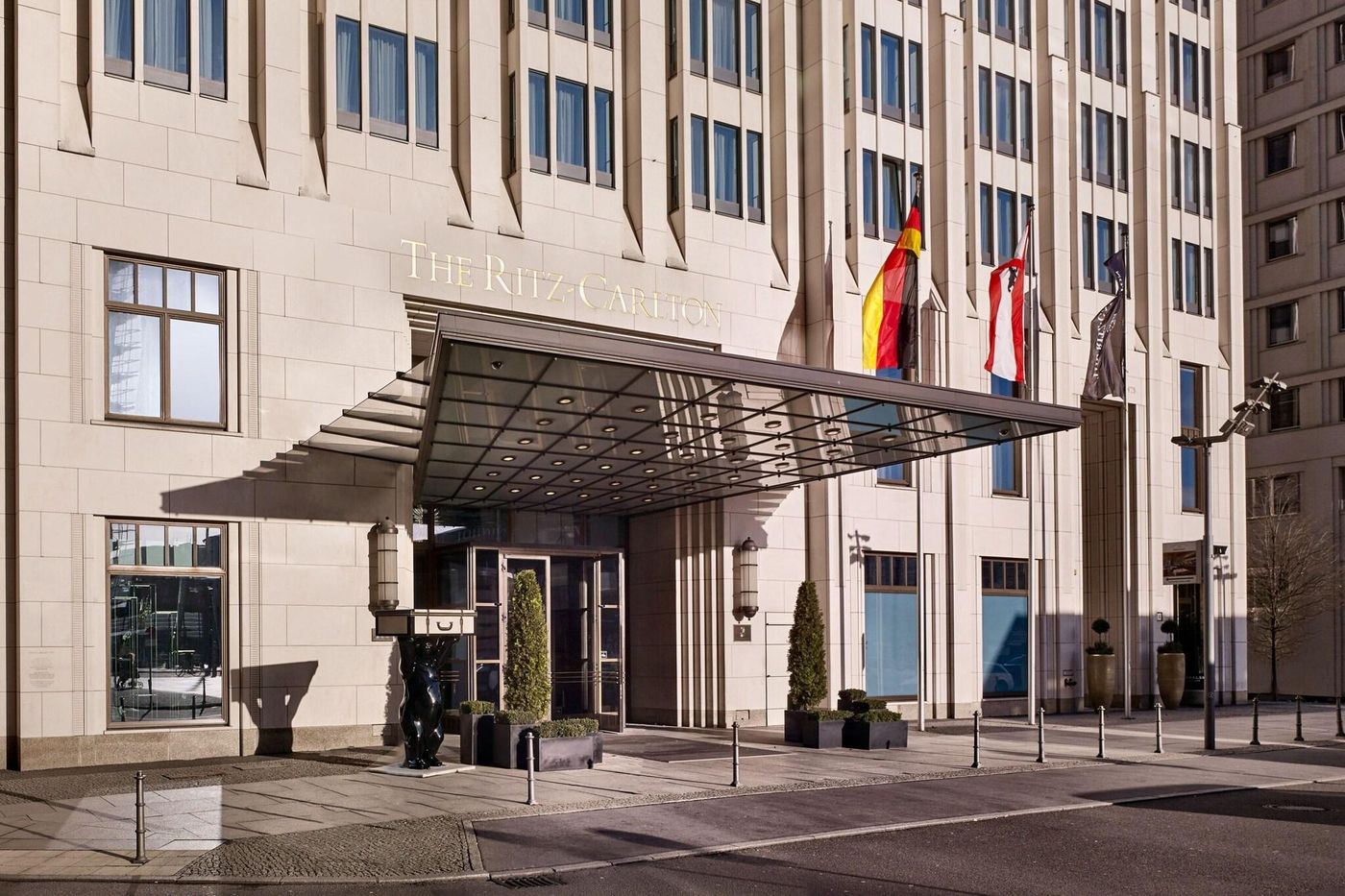 Ritz-Carlton-Berlin-General-view-2