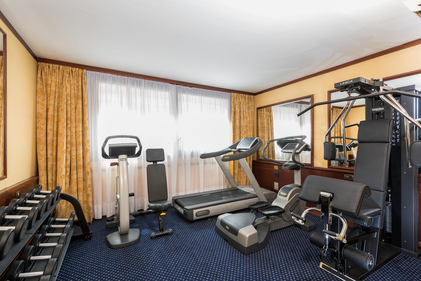 Leonardo-Hotel-Milan-City-Center-Sports-and-Entertainment-40