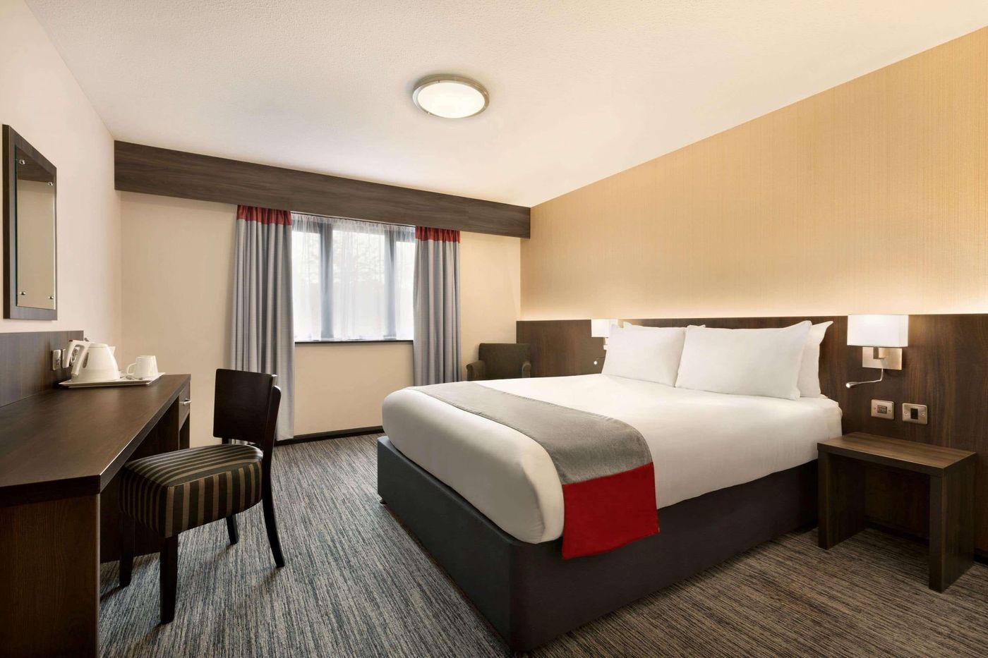 Ramada By Wyndham Bristol West-United Kingdom-Bristol-Room-7