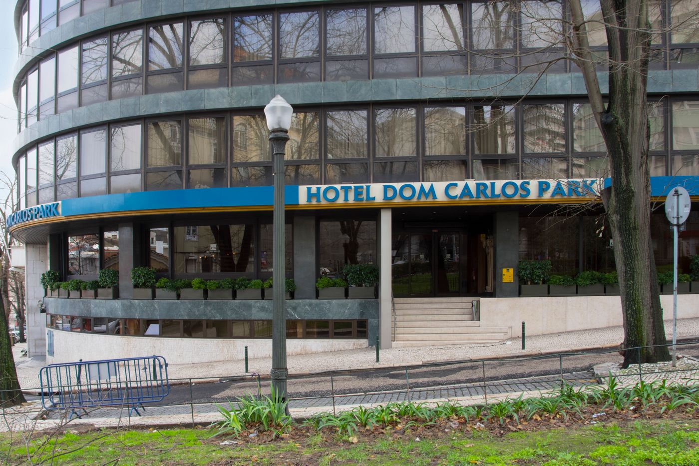 Dom-Carlos-Park-General-view-10