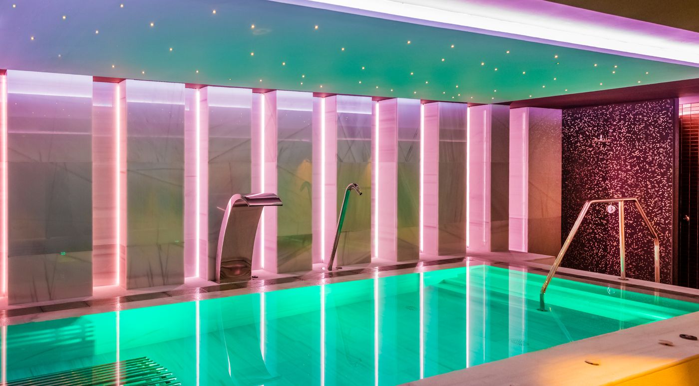 Golden-Costa-Salou---Adults-Only-Sports-and-Entertainment-36