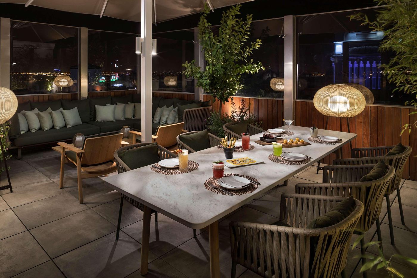 ME-Madrid-Reina-Victoria-Restaurant-47