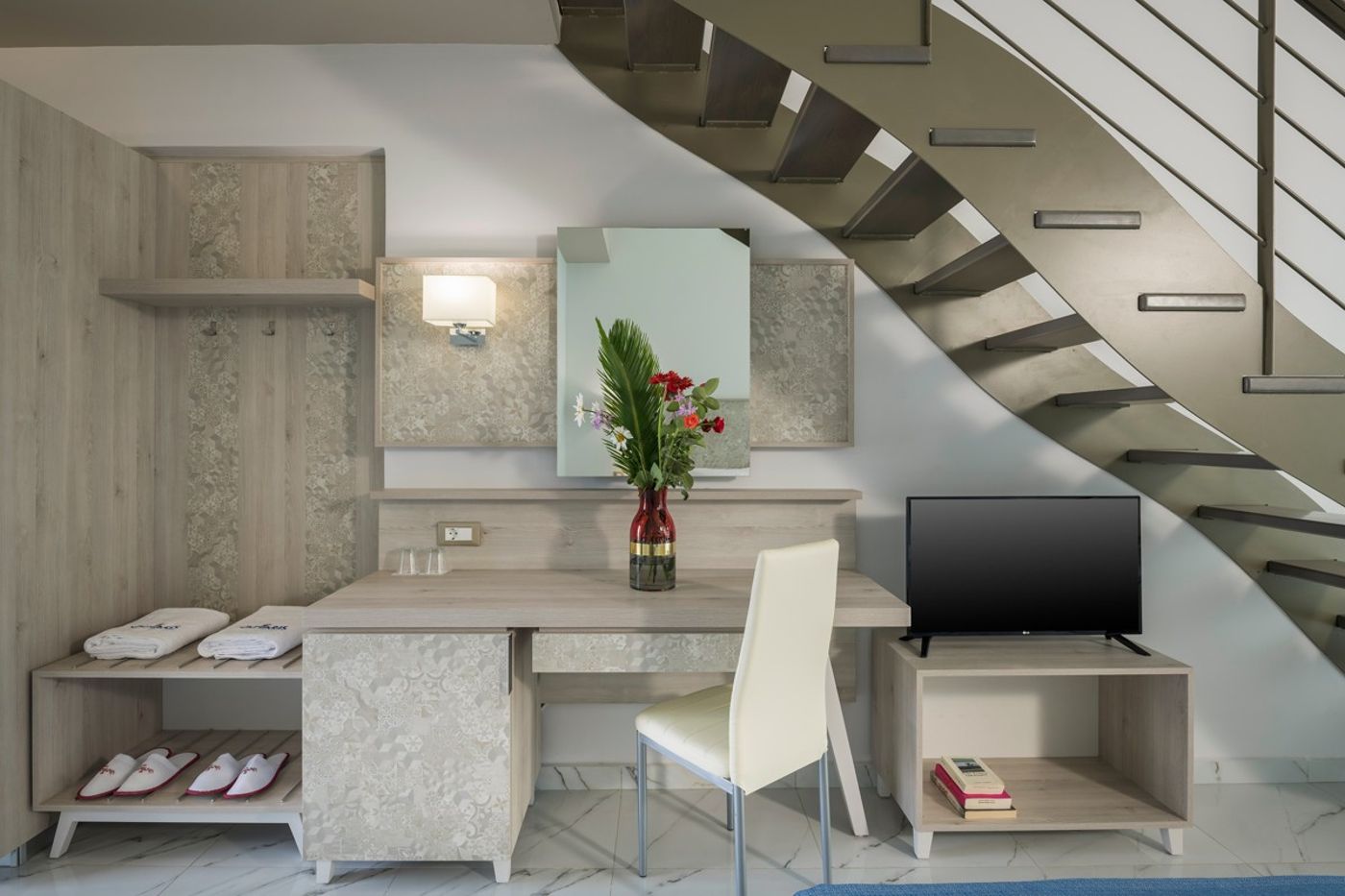 Vantaris Blue - Adults Only 16+