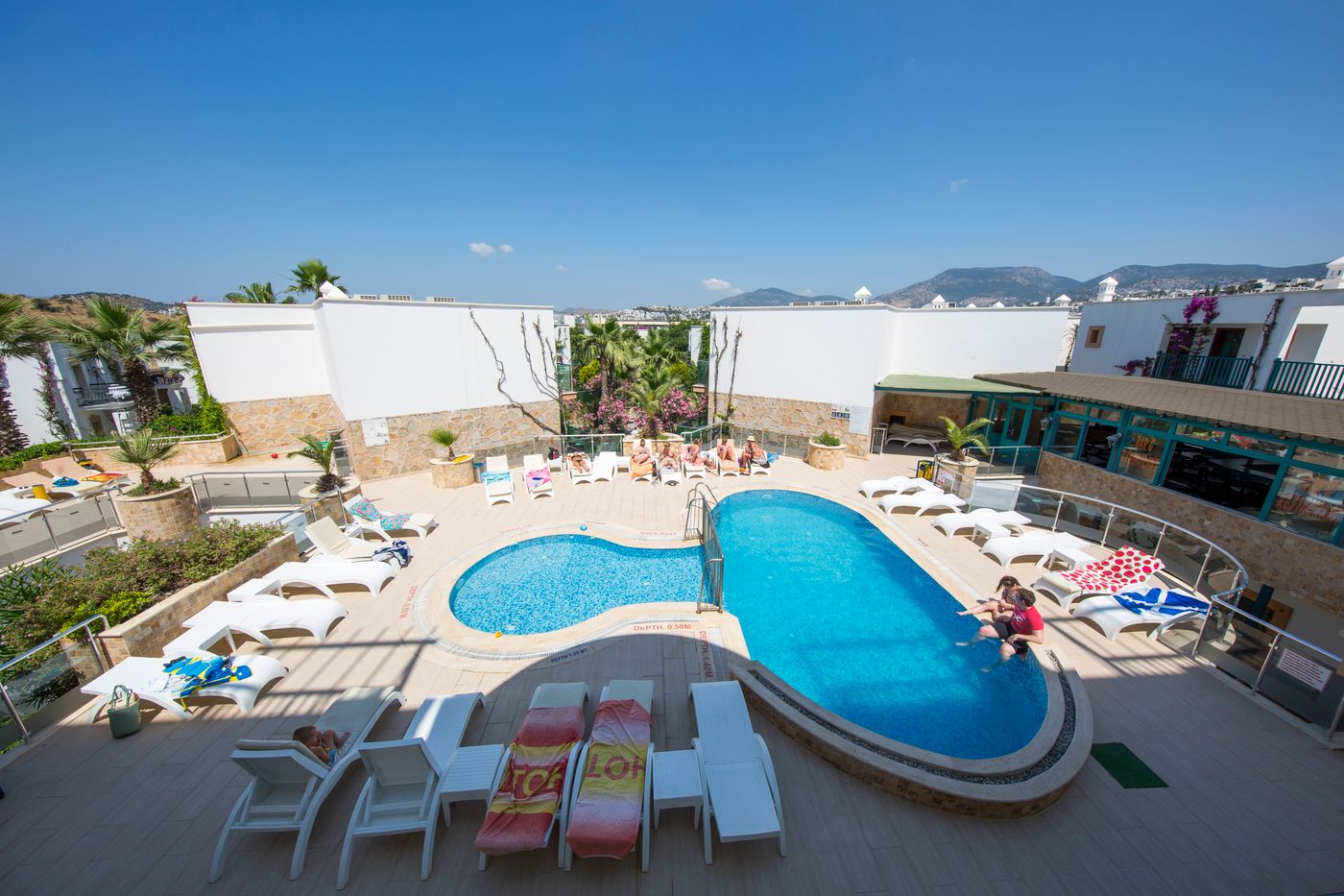 Jasmin-Beach-Hotel-Pool-5