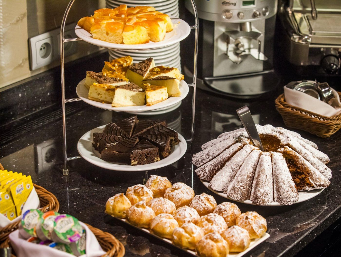 Qubus-Hotel-Krakow-Restaurant-45