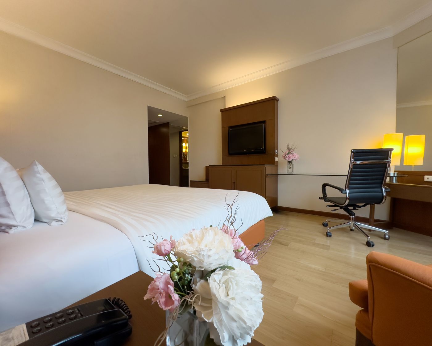 Rembrandt-Hotel-Bangkok-Room-28