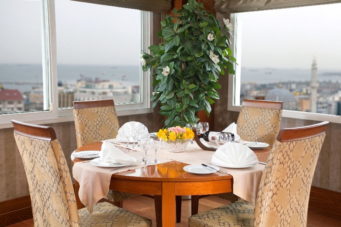 Oran-Hotel-Istanbul-Restaurant-2