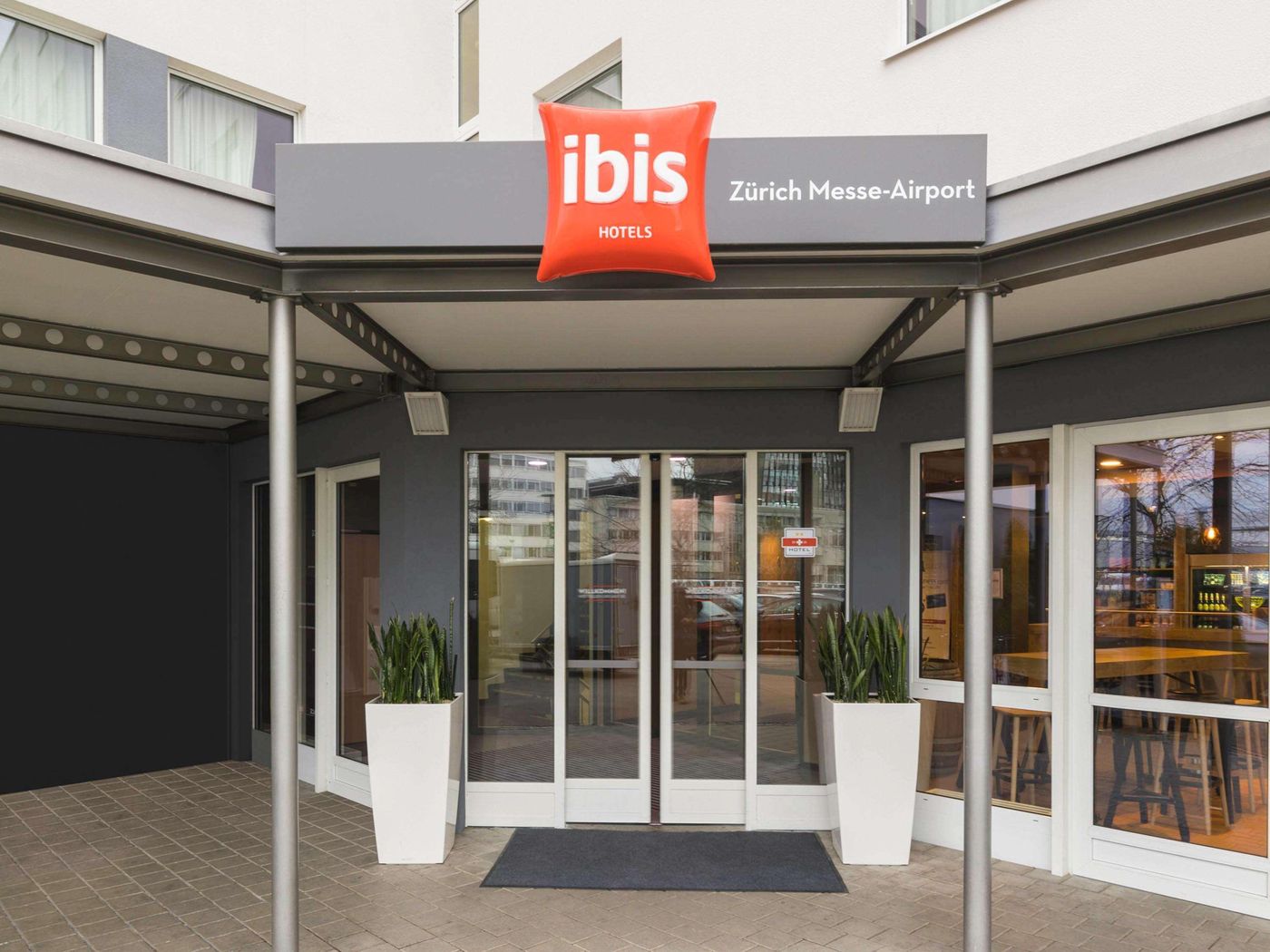 ibis Zurich Messe Airport-Switzerland-ZURICH-General view-4