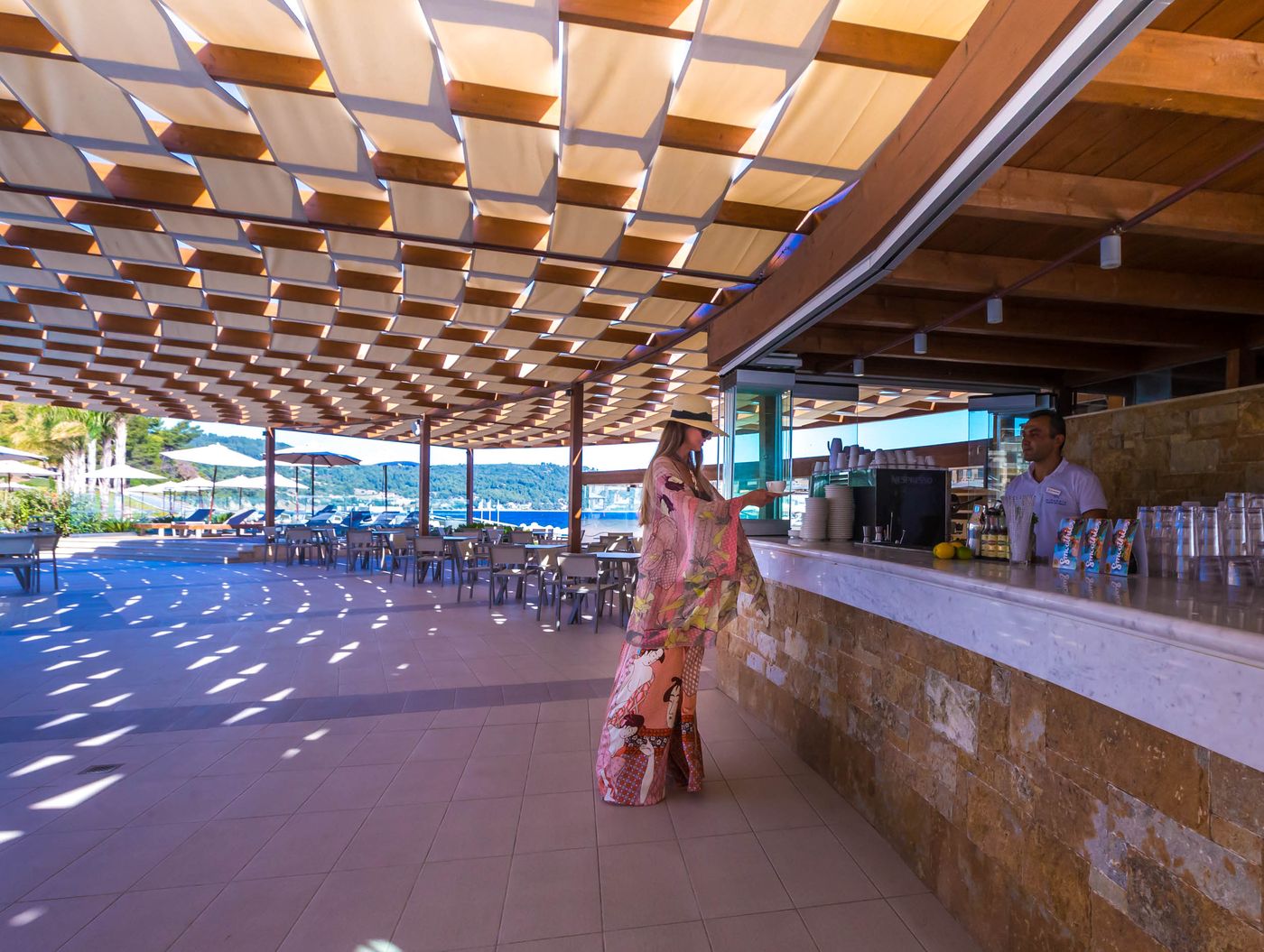 Miraggio-Thermal-Spa-Resort-Bar-16