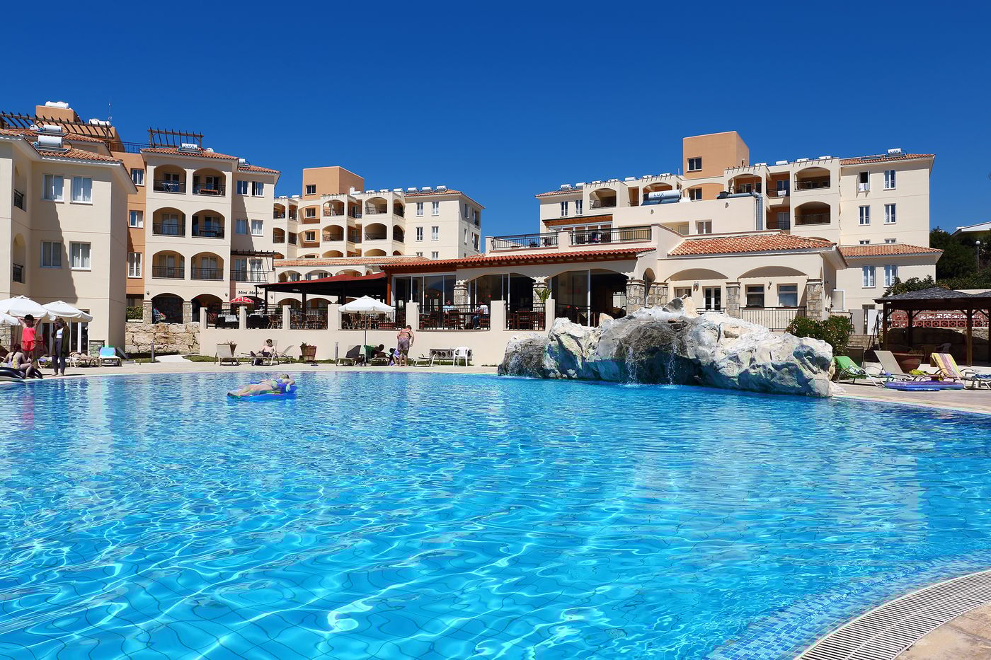 St Nicolas Elegant Residence