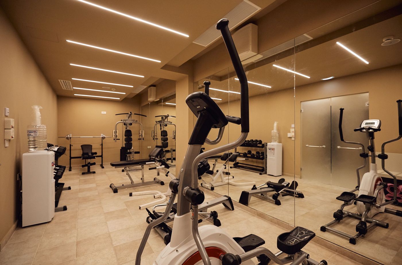 Giannoulis Grand Bay Beach Resort – Adults Only