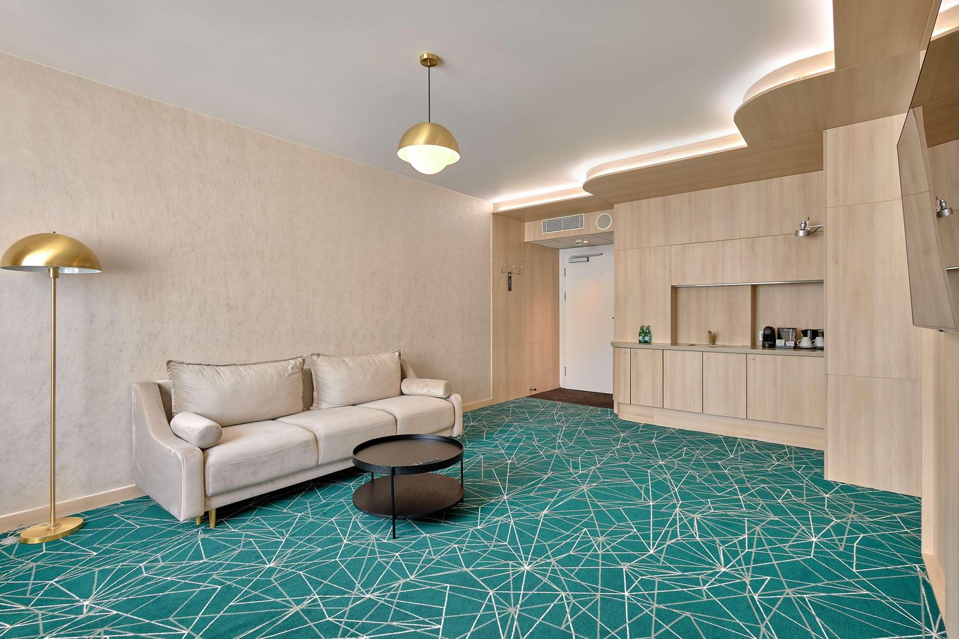 Golden-Tulip-Warsaw-Center-Room-10