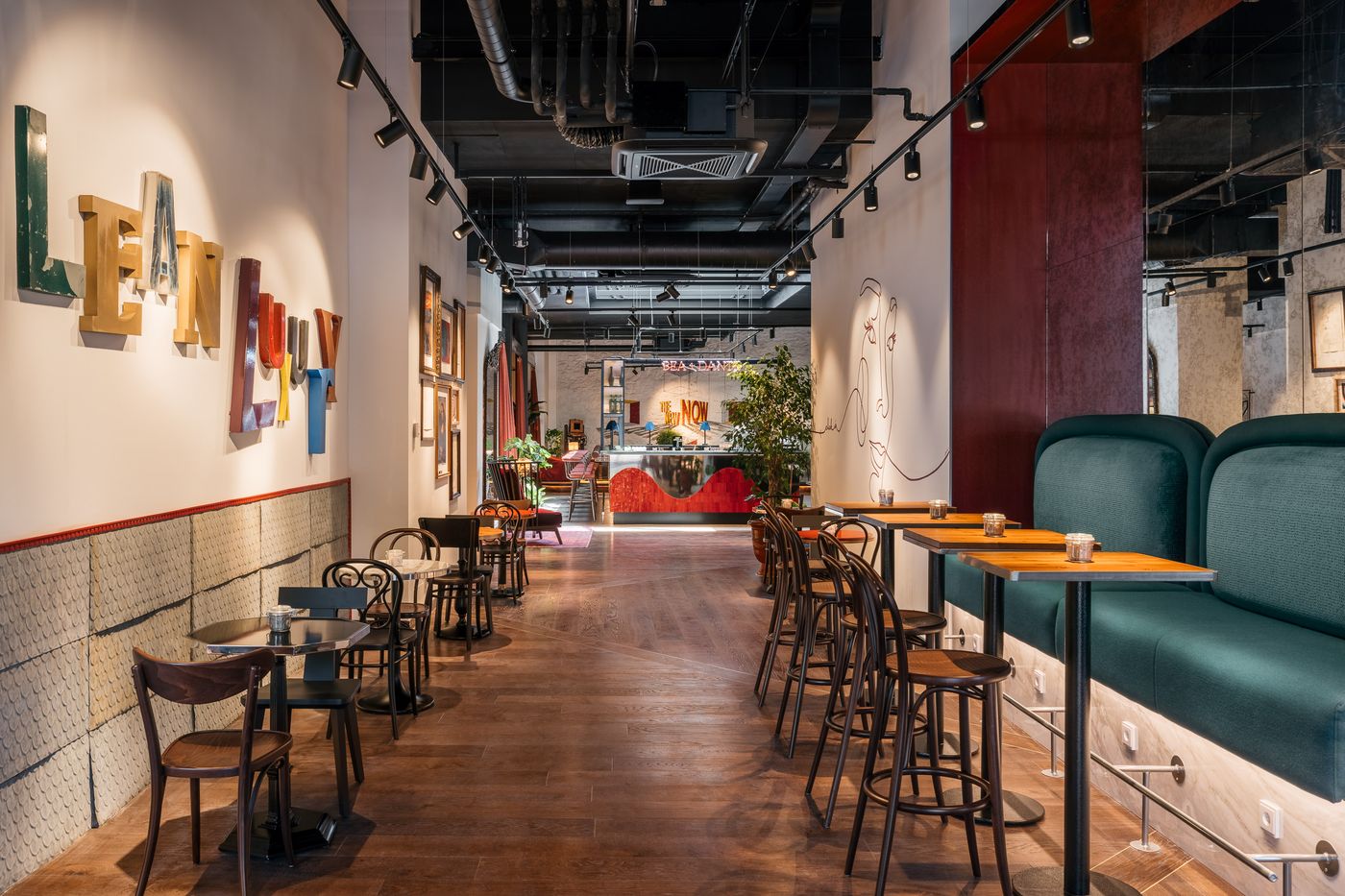 Ruby-Bea-Hotel-Florence-Bar-11