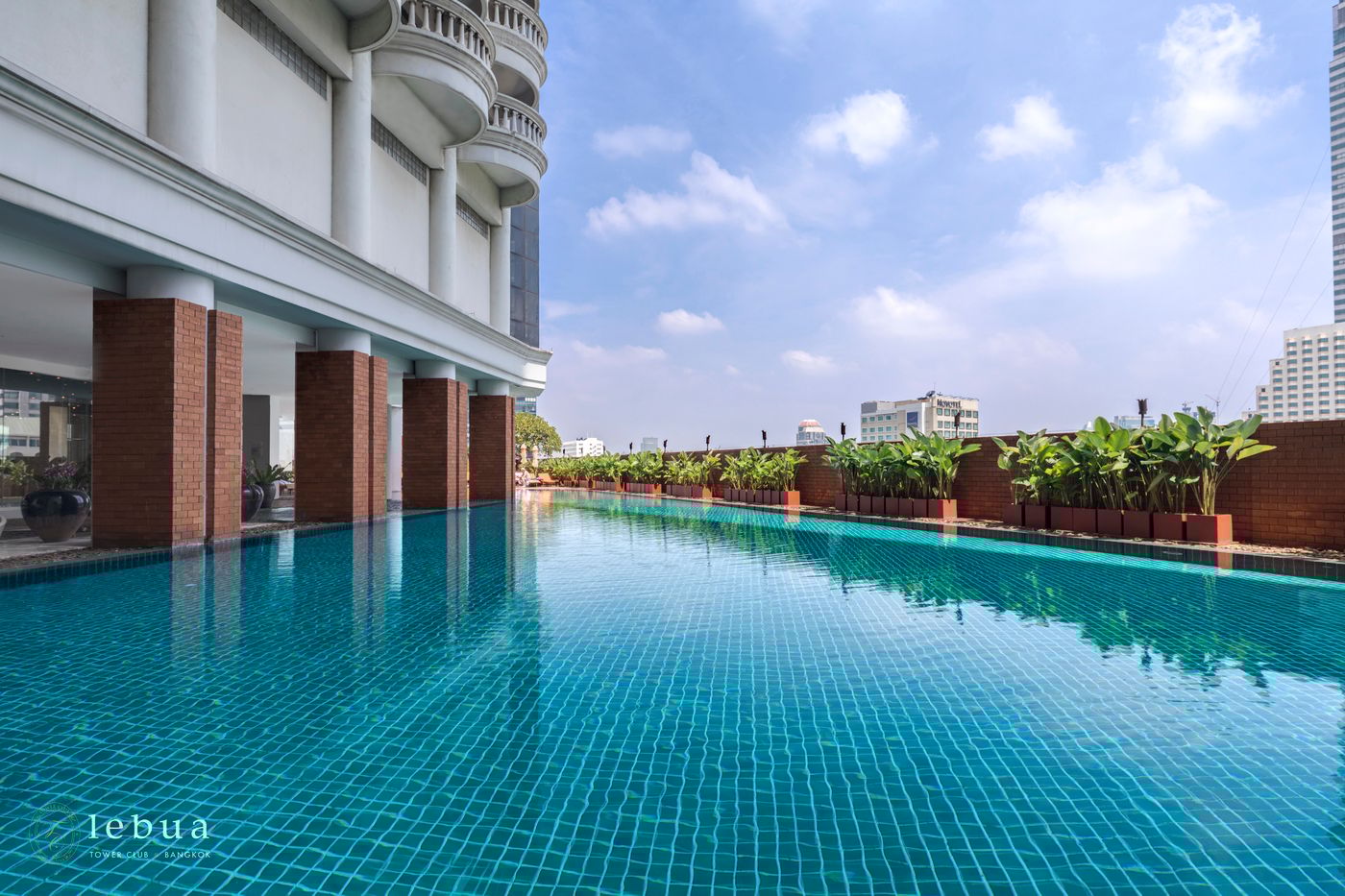 Tower-Club-at-Lebua-Pool-85