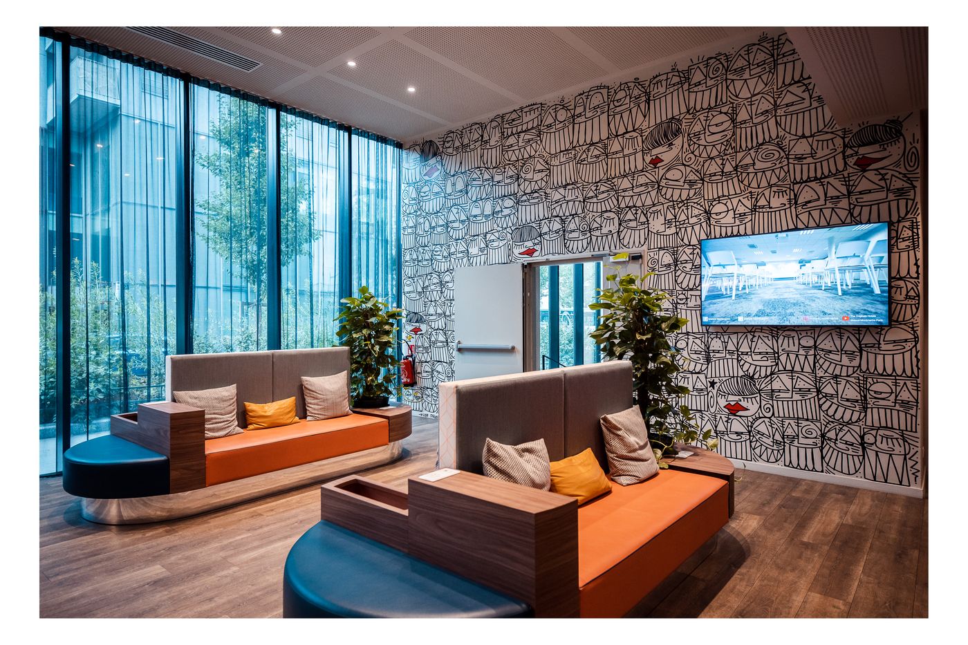 the-Originals-Boutique--Maison-Montmartre--Paris-Lobby-1