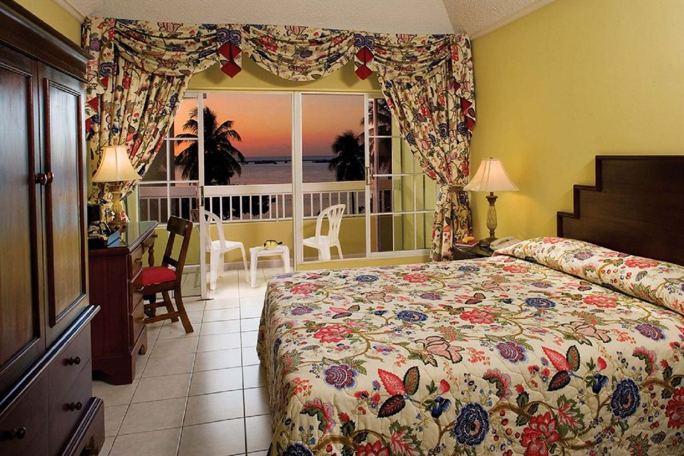 Rooms-on-the-Beach-Ocho-Rios-Room-10