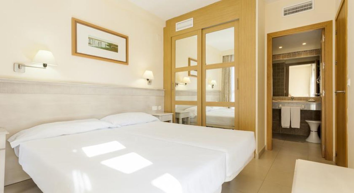 Ilunion Tartessus Sancti Petri