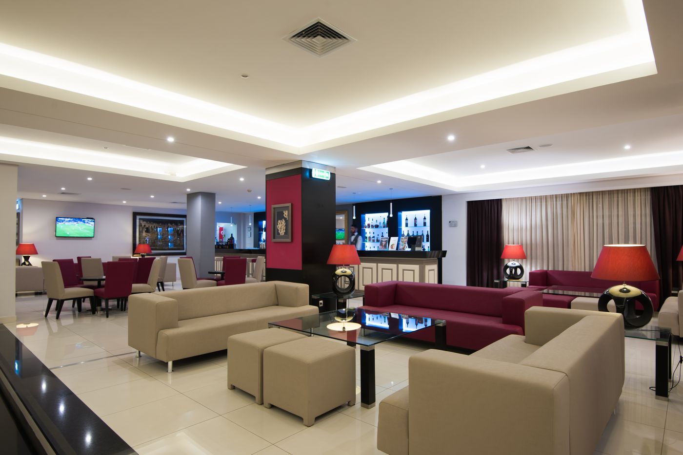 Vila-Gale-Atlantico-Bar-36