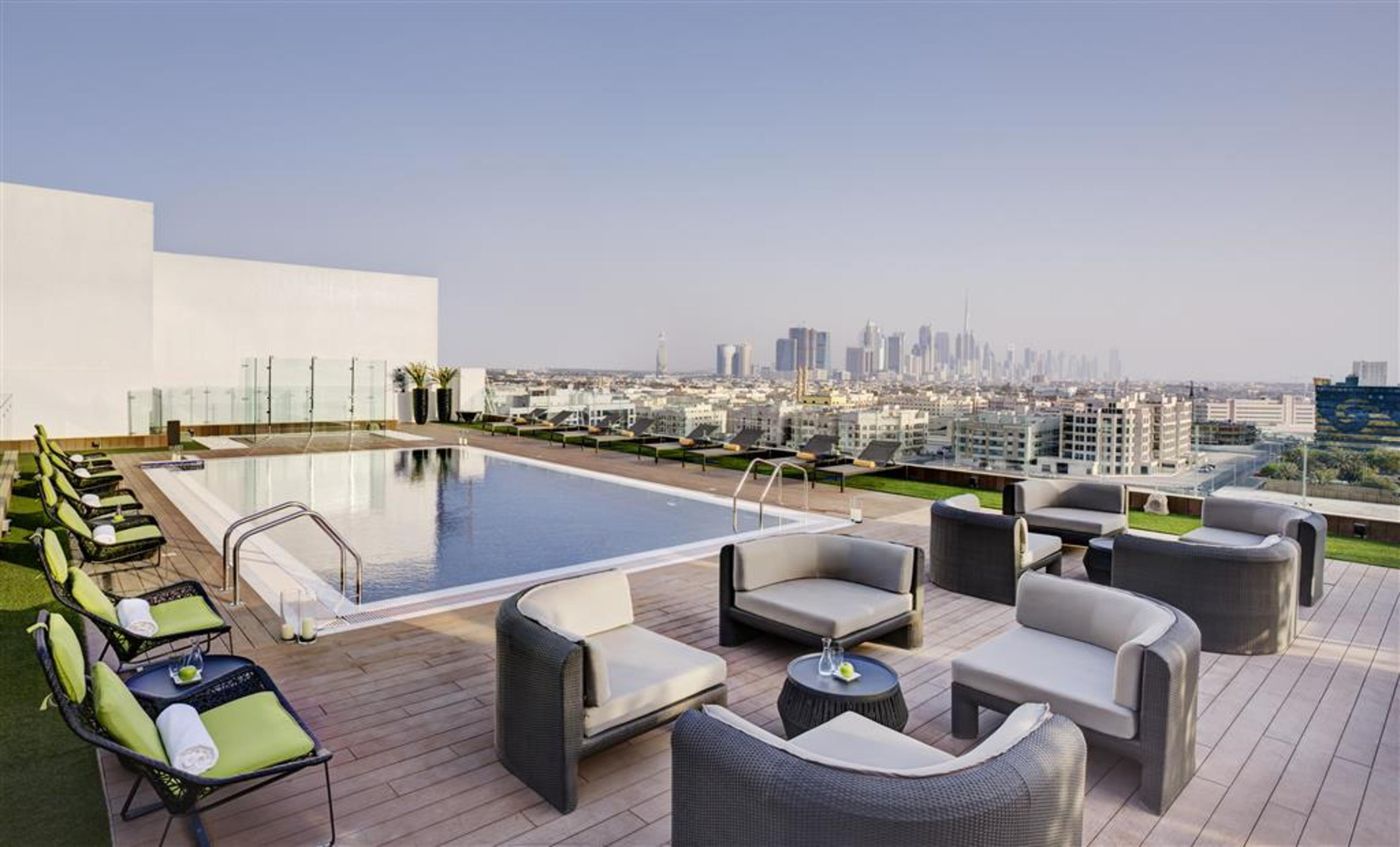 The-Canvas-Dubai--McGallery-by-Sofitel--Melia-Dubai--Pool-2