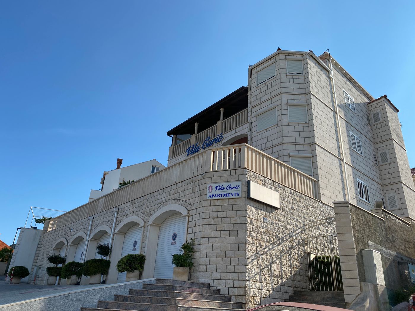 Vila-Curic-General-view-7