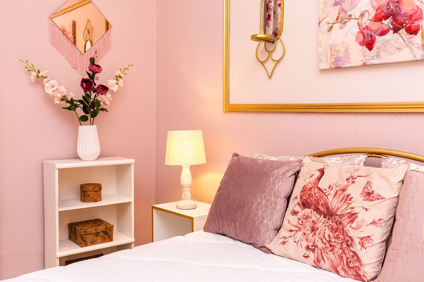 V-A--Boutique-Apartments-and-Suites-Room-42