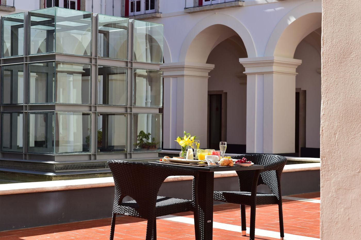 Pousada-Castelo-de-Alcacer-do-Sal-Restaurant-2