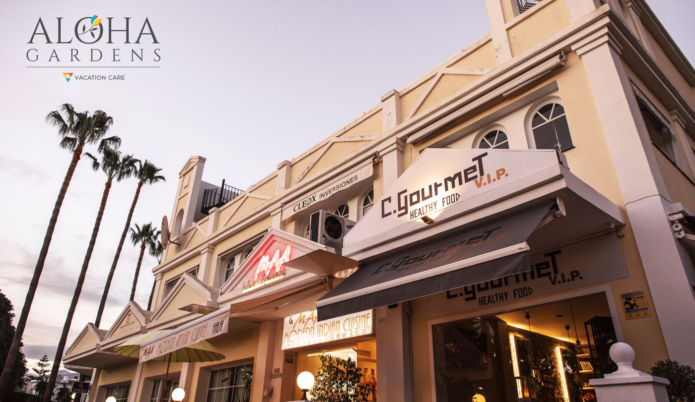 Aloha-Gardens-Bar-25