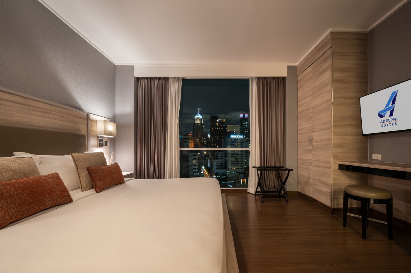 Adelphi-Suites-Bangkok-Room-30