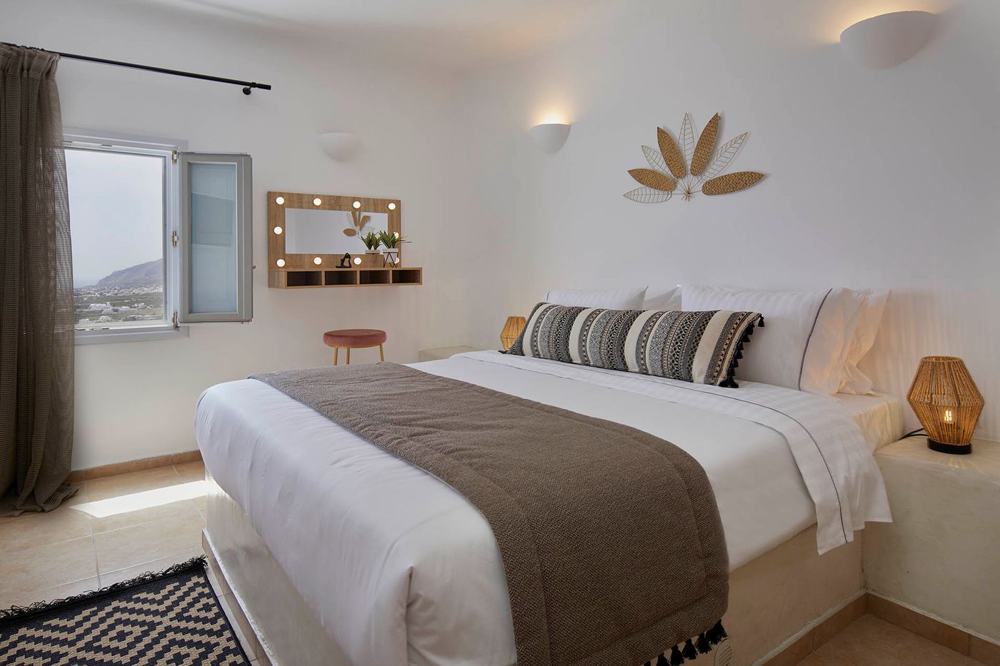 El-Verano-Collection-Santorini-Room-36