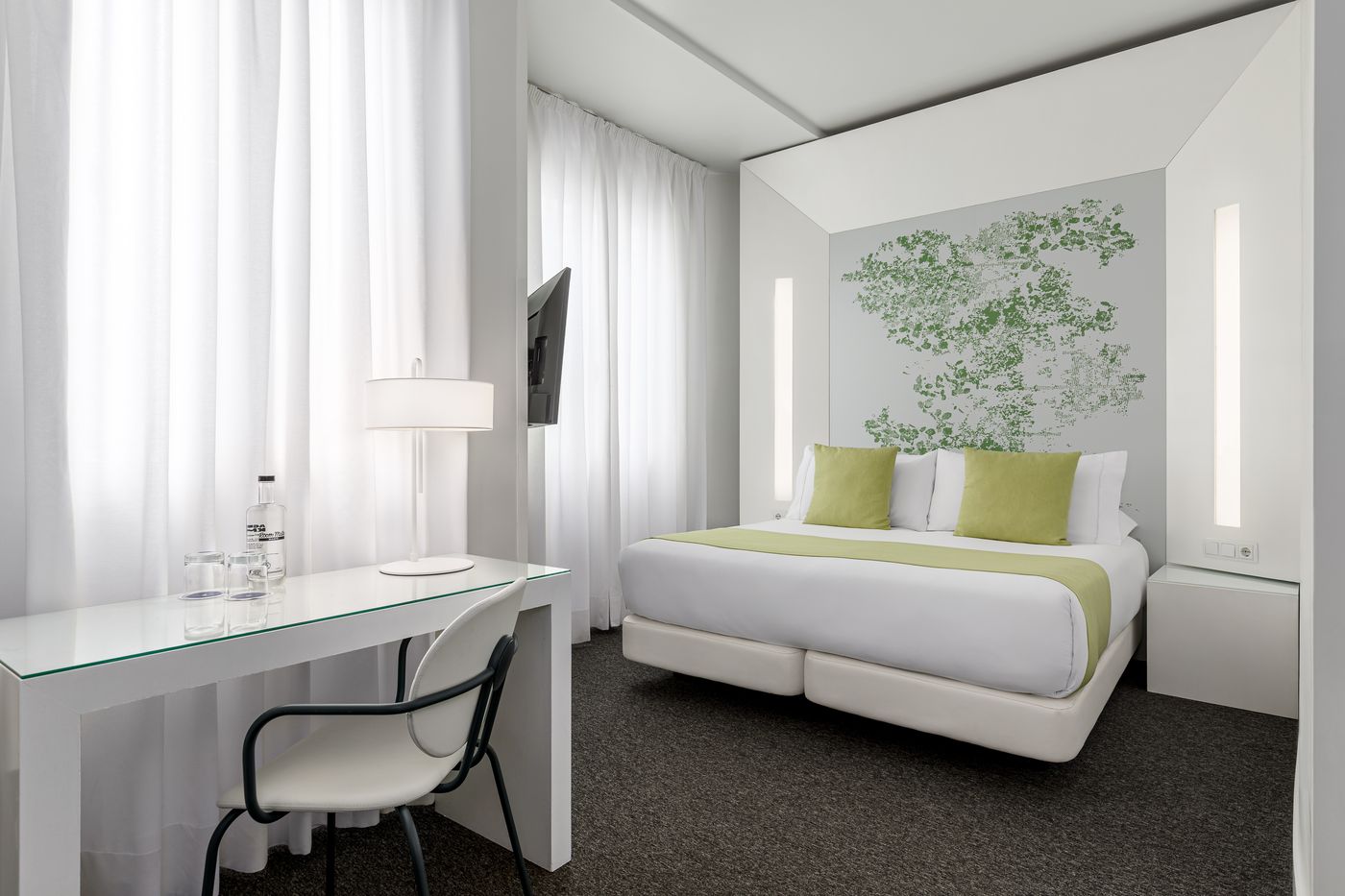 Room-Mate-Mario-Room-17