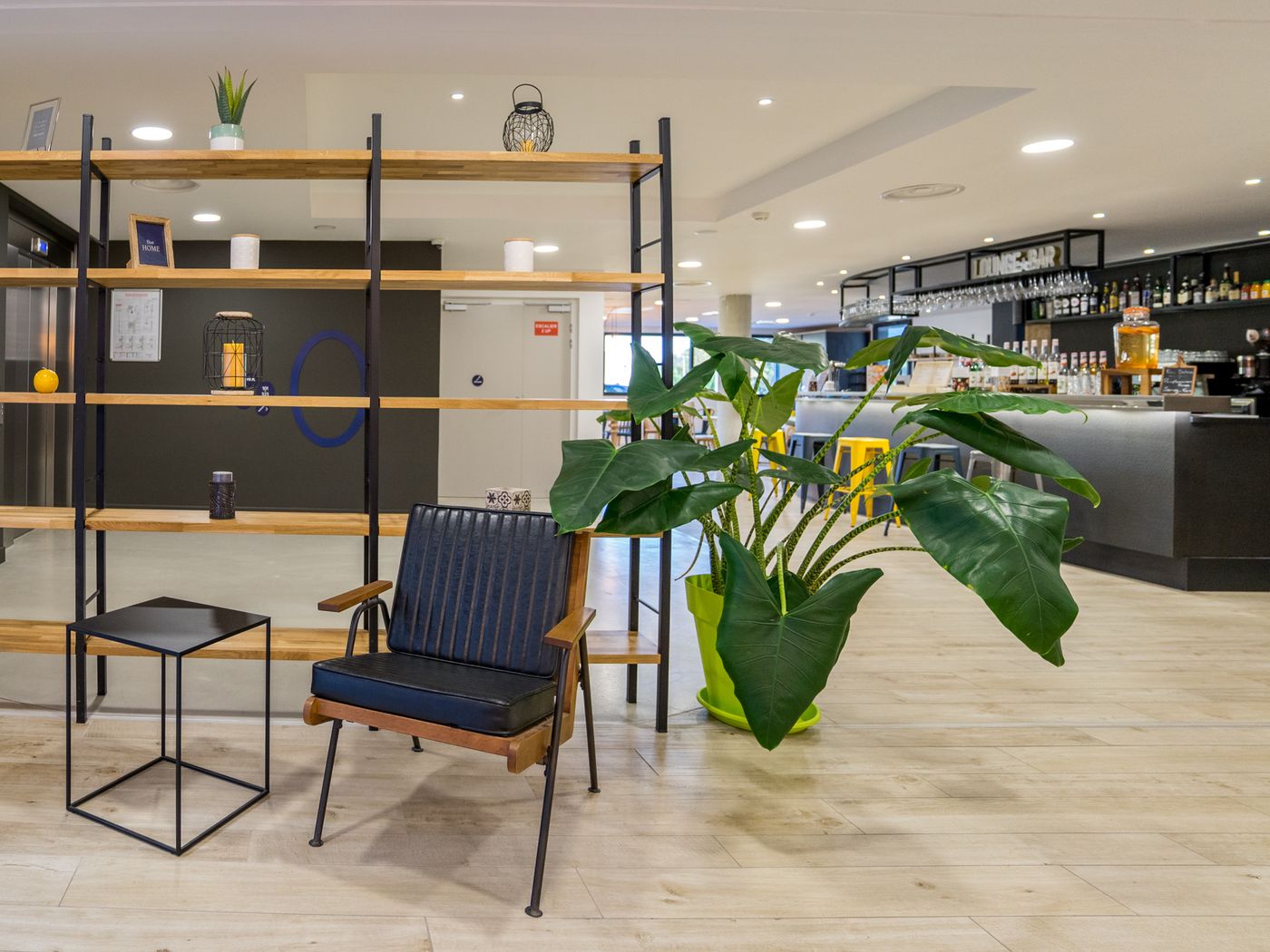 Campanile Marseille Est - Aubagne-France-Aubagne-General view-4