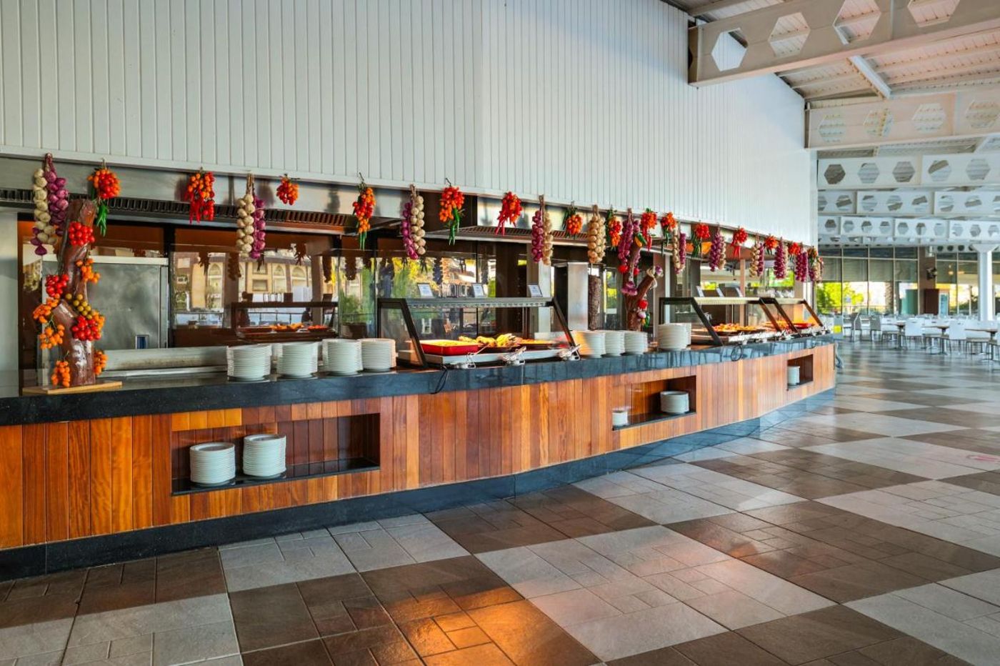 Crystal-Prestige-Elite-Restaurant-42