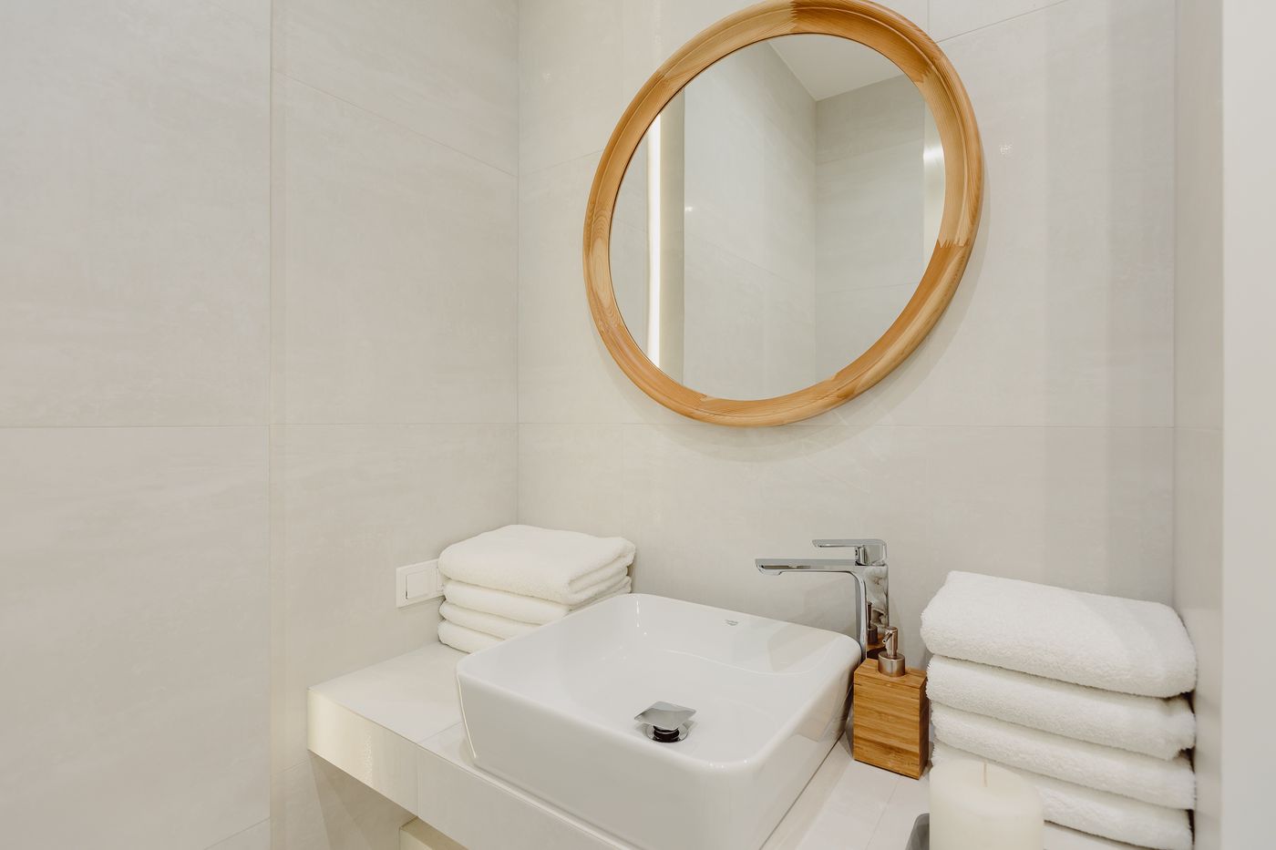 4Seasons-Apartments-Cracow-Room-73